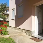 Zic-mrakovcic Br-2 S2 K2 Ohne Balkon By Interhome *